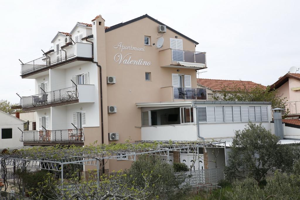 Apartments Valentino Vodice Luaran gambar