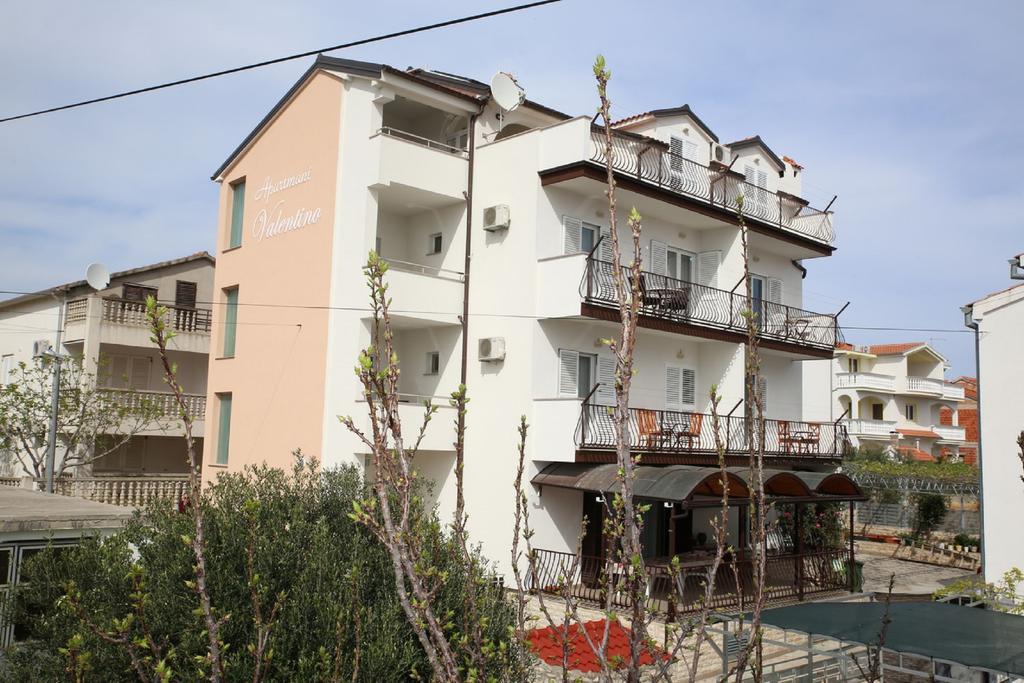 Apartments Valentino Vodice Luaran gambar