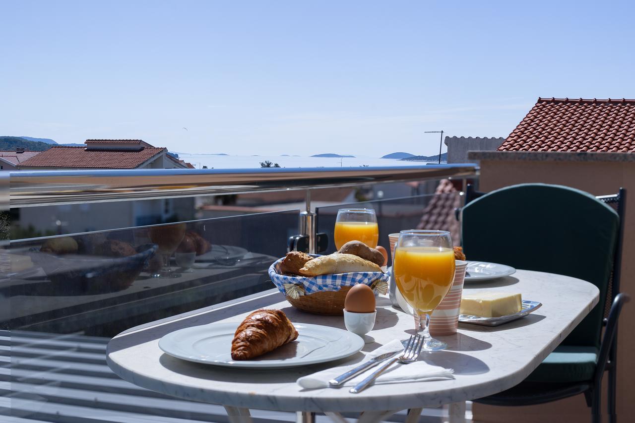 Apartments Valentino Vodice Luaran gambar