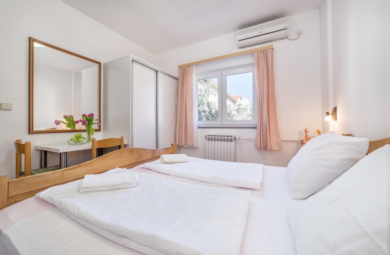 Apartments Valentino Vodice Luaran gambar