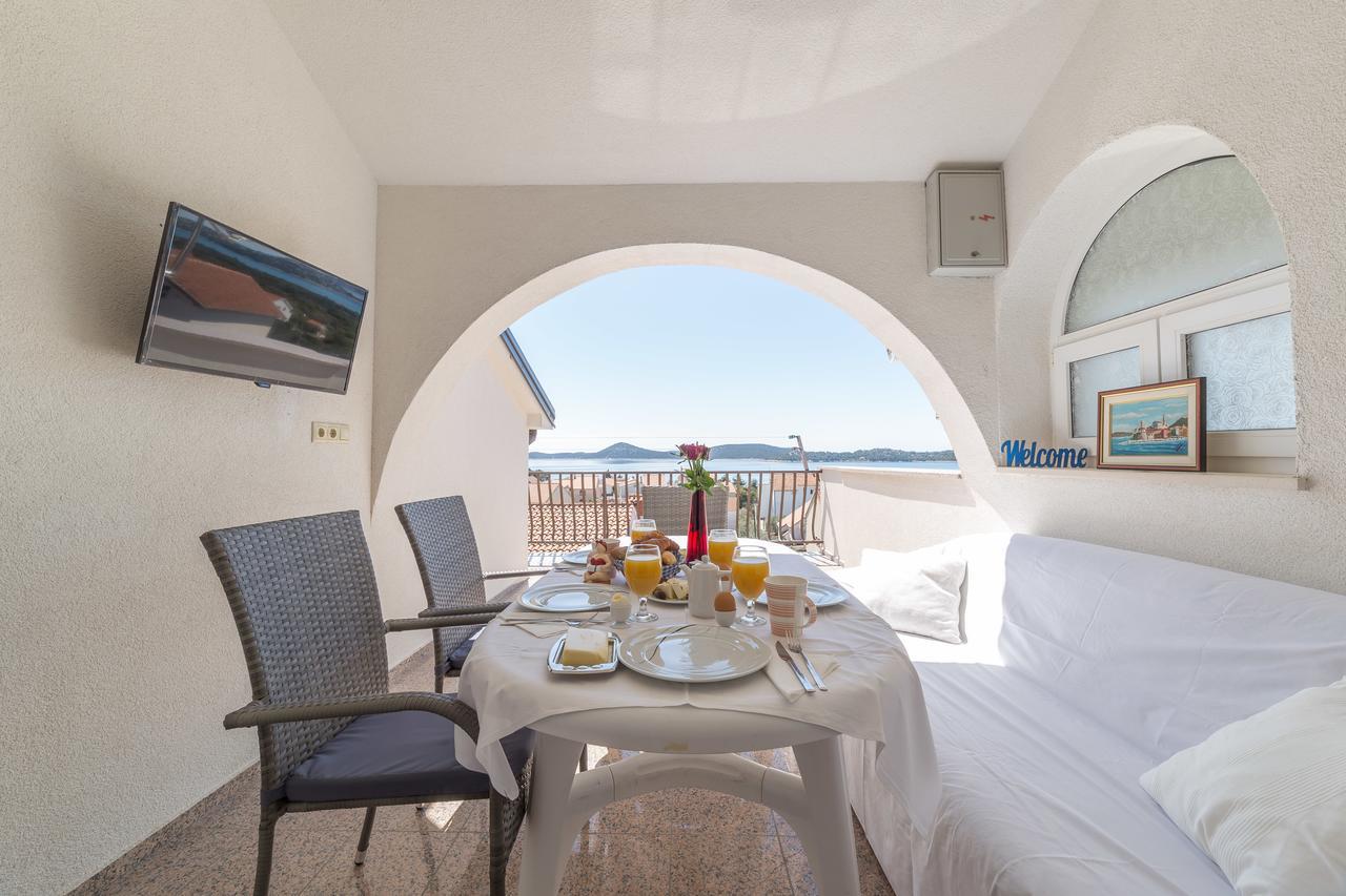 Apartments Valentino Vodice Luaran gambar