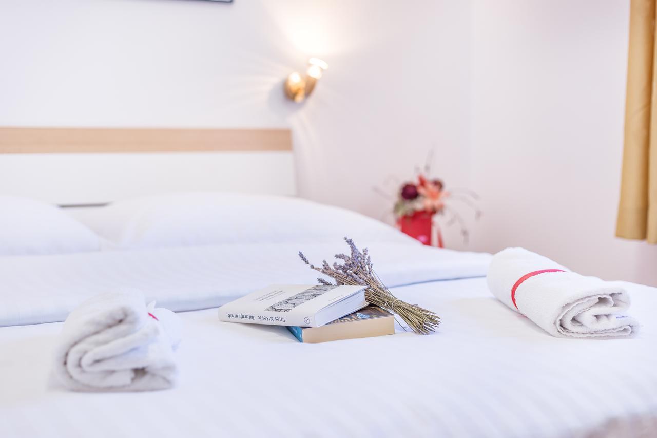 Apartments Valentino Vodice Luaran gambar