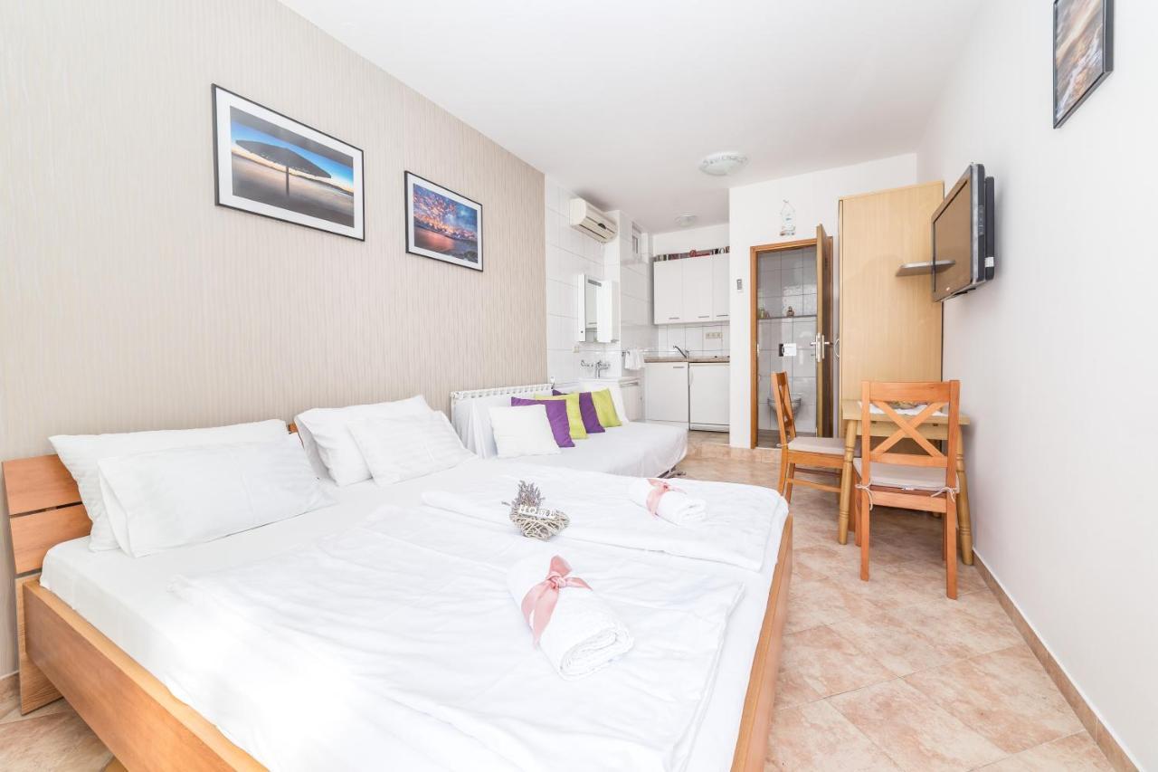 Apartments Valentino Vodice Luaran gambar